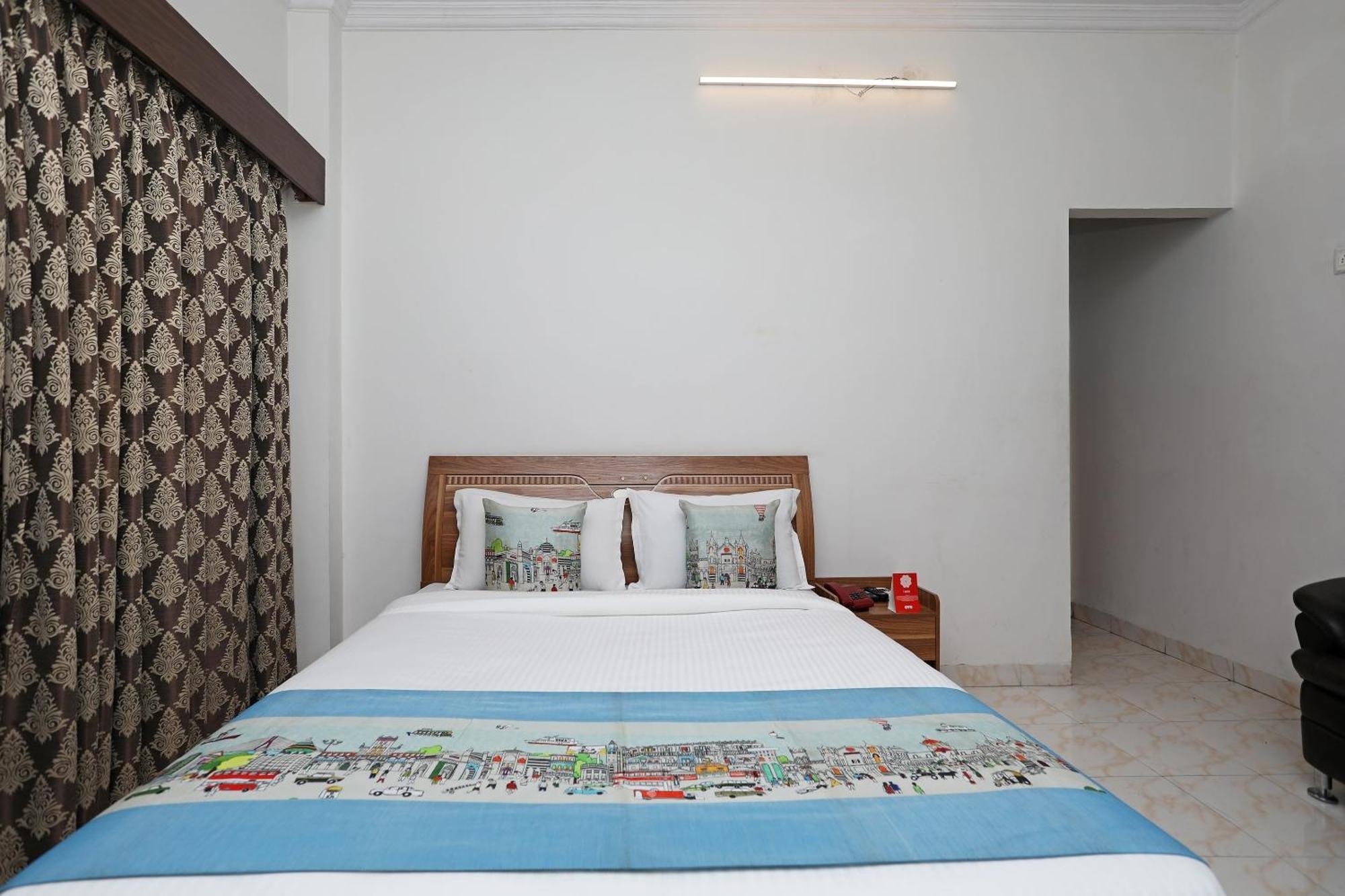 OYO 10671 Hotel Sai Prem Nashik Exterior foto